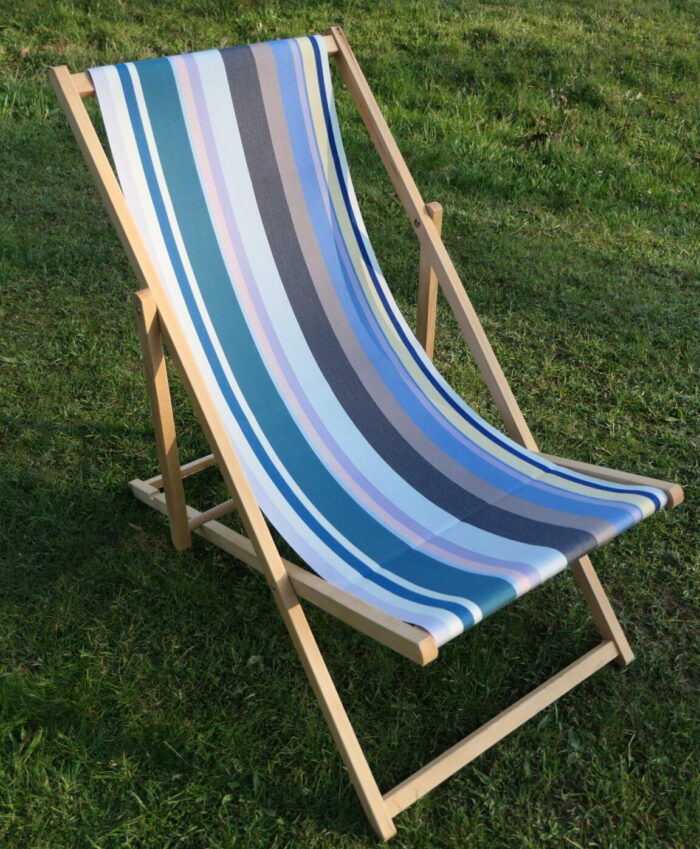 houten strandstoel met acryl hoes bleu lavande